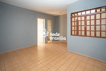 apartment em QE 40 Conjunto D, Guará II - Brasília - DF