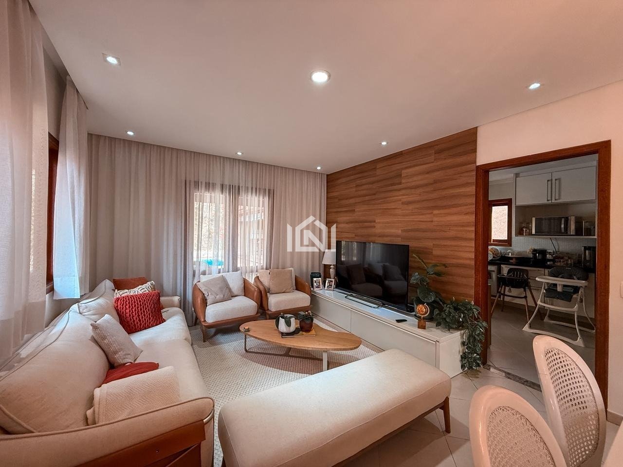 casa a venda no condominio mirante da granja viana - sala de tv