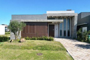 house em Avenida Diamante, Centro - Xangri-Lá - RS