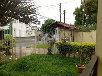house em Rua Doutor Lauro Dondonis, Getúlio Vargas - Sapucaia do Sul - RS