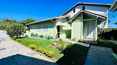 house em Rua Huberto Rohden, Campeche - Florianópolis - SC