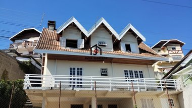 house em Rua Sebastião Arcanjo Lopes, Serra Azul - Campos do Jordão - SP