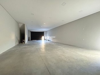 business em Avenida Josué Ferreira da Silva, Jardim dos Colibris - Indaiatuba - SP