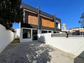 house em Servidão Botafogo dos Ingleses, Ingleses do Rio Vermelho - Florianópolis - SC