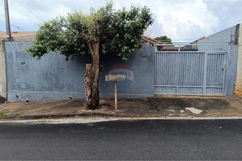 house em Rua José Valadão de Freitas Filho, Conjunto Habitacional Francisco José de Oliveira Ratto - Lins - SP