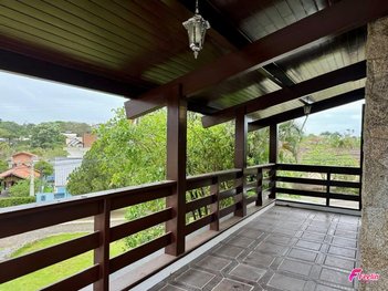 house em Haroldo Soares Glavan, Cacupé - Florianópolis - SC