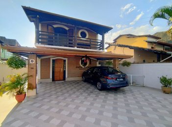 house em Rua Engenheiro Orlando Drumond Murgel, Parque São Domingos - Pindamonhangaba - SP