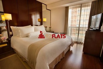 apartment em Rua Pedroso Alvarenga, Itaim Bibi - São Paulo - SP