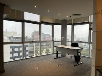 office em Rua Vinte e Quatro de Outubro, Auxiliadora - Porto Alegre - RS