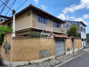 house em Travessa Renato de Araújo, Engenhoca - Niterói - RJ