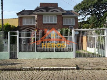 house em Rua Carlos Ferreira, Teresópolis - Porto Alegre - RS