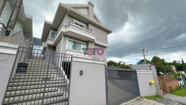 house em Rua José Benato, Santa Felicidade - Curitiba - PR