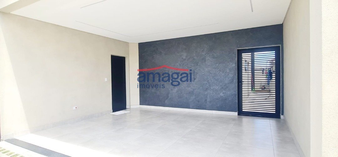 WhatsApp Image 2025-10-24 at 17.14