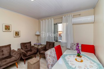 apartment em Rua Sílvio R. Sirângelo, Restinga - Porto Alegre - RS