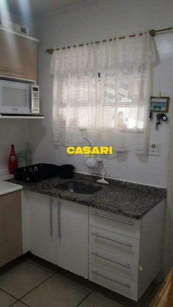 Cômodo Condomínio