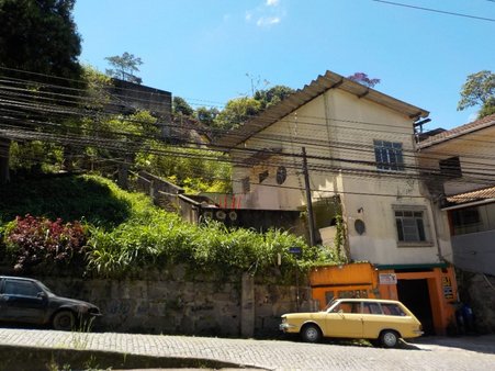 Cômodo Condomínio