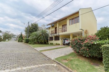 house em Rua Fernando de Noronha, Santa Cândida - Curitiba - PR