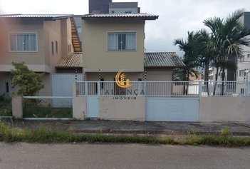 house em Rua Wilson Espindola, Nova Palhoça - Palhoça - SC
