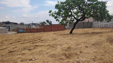 land_lot em Avenida Valência, Setor Três Marias - Goiânia - GO