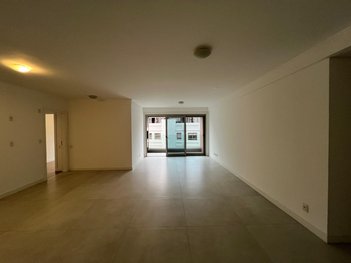 apartment em Rua Comandante Constantino Nicolau Spyrides, Agronômica - Florianópolis - SC