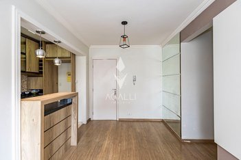 apartment em Rua Atílio Brunetti, Capão Raso - Curitiba - PR