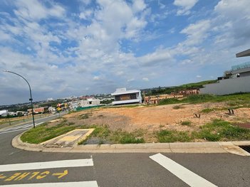 land_lot em Avenida Marcelo Fiolo Pupo de Campos Ferreira, Loteamento Residencial Barão do Café - Campinas - SP