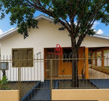 house em Avenida Celso Romao de Oliveira, Centro - Porto Rico - PR