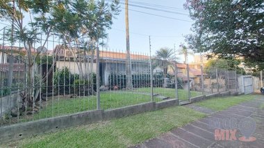 house em Rua Balduino Roehrig, Três Figueiras - Porto Alegre - RS