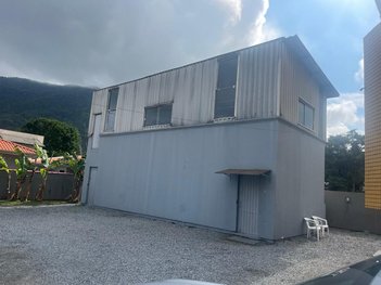 industrial em Servidão Aldo Flôres da Cunha, São João do Rio Vermelho - Florianópolis - SC