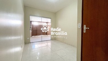house em QR 404, Samambaia Norte (Samambaia) - Brasília - DF