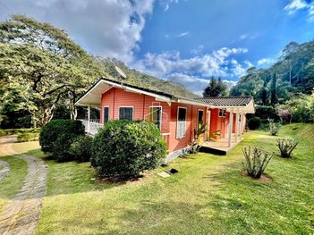 house em Estrada do Secretário, Pedro do Rio - Petrópolis - RJ