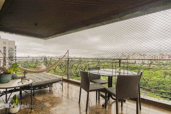 apartment em Rua Roberto Caldas Kerr, Jardim Universidade Pinheiros - São Paulo - SP