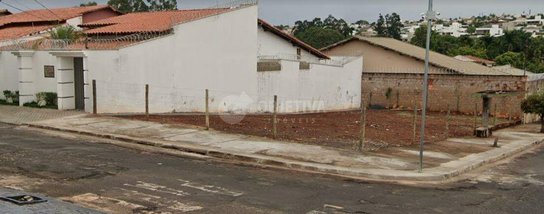 land_lot em Rua das Orquídeas, Cidade Jardim - Uberlândia - MG