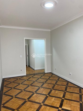 apartment em Avenida Ipiranga, Azenha - Porto Alegre - RS