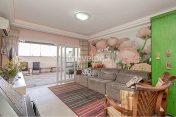 apartment em Rua Brito Peixoto, Passo da Areia - Porto Alegre - RS