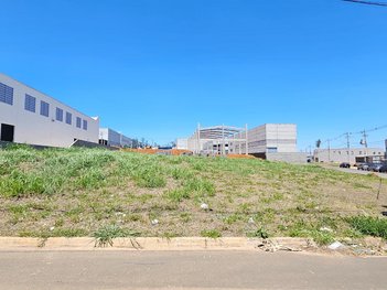 land_lot em Rua Sálvio Antônio Martins, Europark Comercial - Indaiatuba - SP