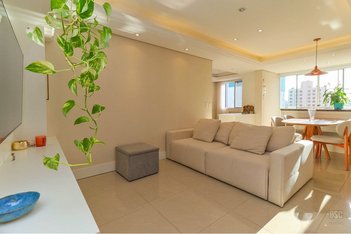 apartment em Rua Jari, Passo da Areia - Porto Alegre - RS
