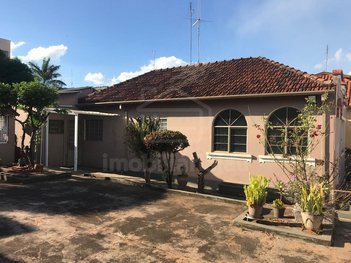 house em Rua Primeiro de Março, Santo Antônio - Jaú - SP