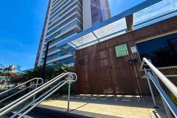 apartment em Avenida Nossa Senhora do Sabará, Vila Sofia - São Paulo - SP