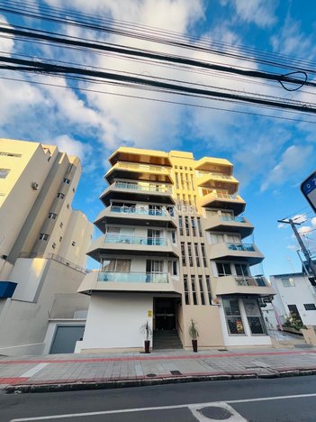 apartment em Rua Desembargador Pedro Silva, Comerciário - Criciúma - SC