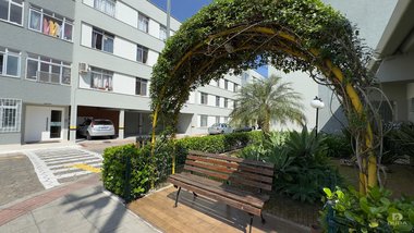 apartment em Rua Luiz Oscar de Carvalho, Trindade - Florianópolis - SC