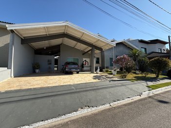 house em Avenida Arnaldo Felipe Sbruzzi, Piracangaguá - Taubaté - SP
