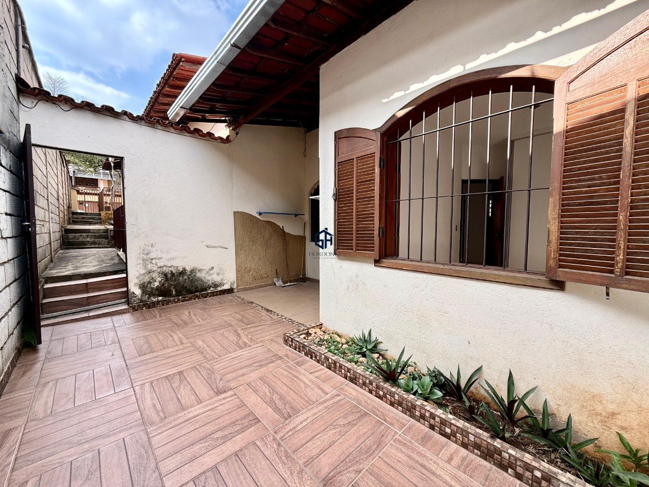 Casa com 2 quartos — Ouro Preto, Belo Horizonte
