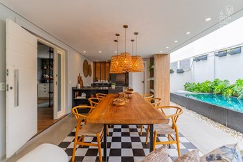 house em Rua Antônio Escorsin, Santa Felicidade - Curitiba - PR