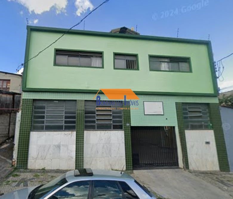 Casa com 25 quartos — Bonfim, Belo Horizonte