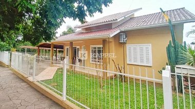 house em Avenida Ruperti Filho, Centro - Venâncio Aires - RS