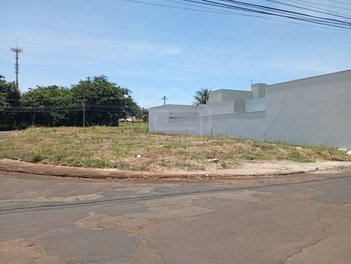 land_lot em Rua Emílio Eugênio Auler, Jardim Chácara Auler - Jaú - SP