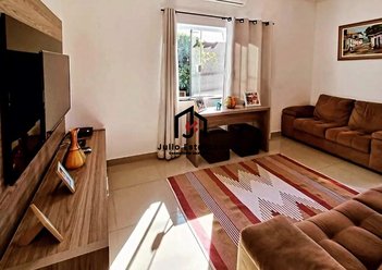 house em Rua Manoel Cembranelli, Chácara da Galega - Pindamonhangaba - SP