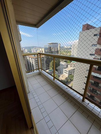 apartment em Rua Bonnard, Alphaville Empresarial - Barueri - SP