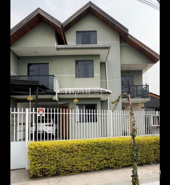house em Rua Coronel Domingos Theodorico de Freitas, Sítio Cercado - Curitiba - PR